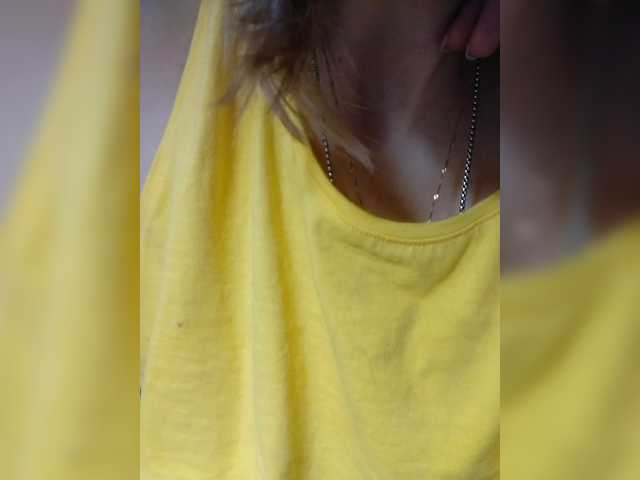krohaalenaa live cam on BongaCams
