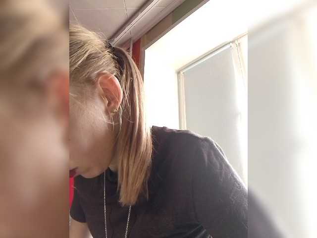 krohaalenaa live cam on BongaCams