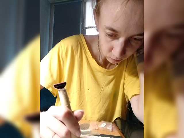 krohaalenaa live cam on BongaCams