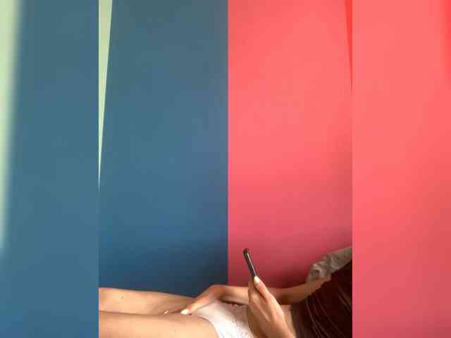 kiss_a webcam