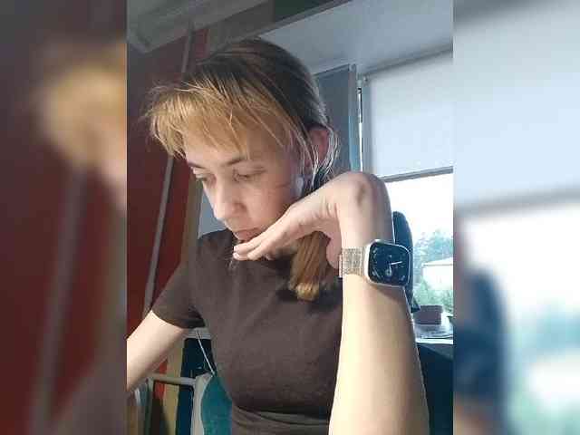 kiss_a webcam