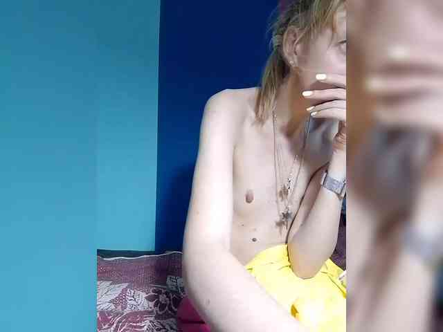kiss_a webcam