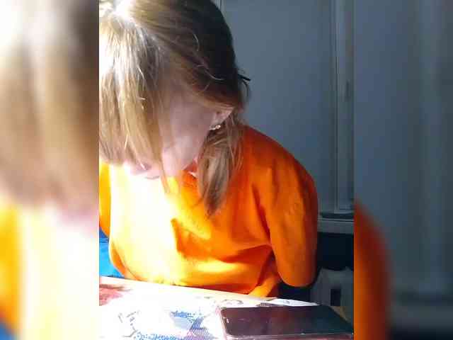 kiss_a webcam
