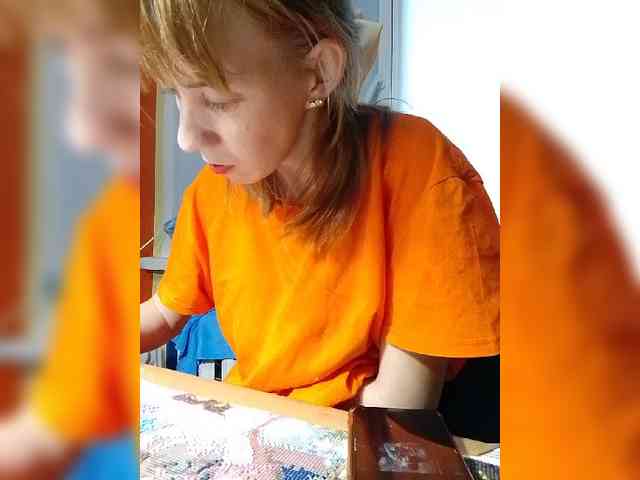 kiss_a webcam
