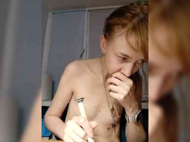 kiss_a webcam