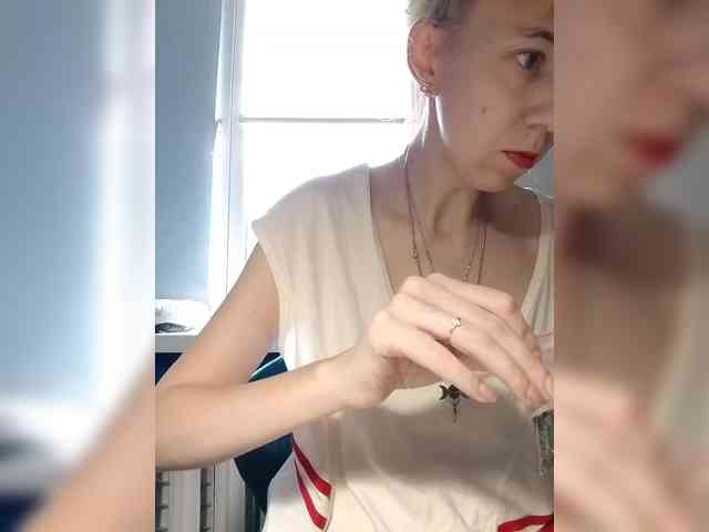 kiss_a webcam