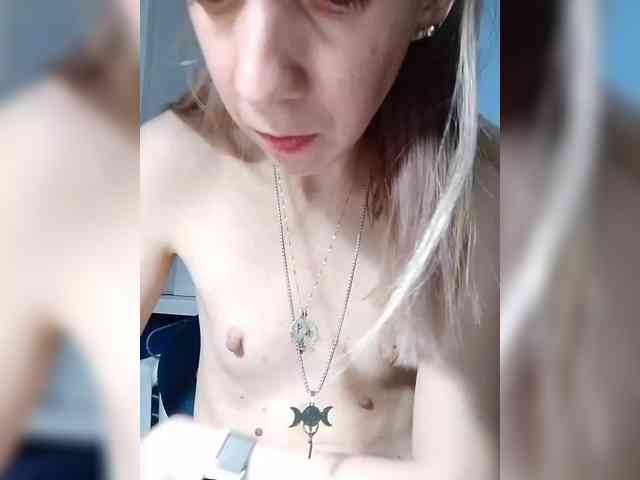 kiss_a webcam