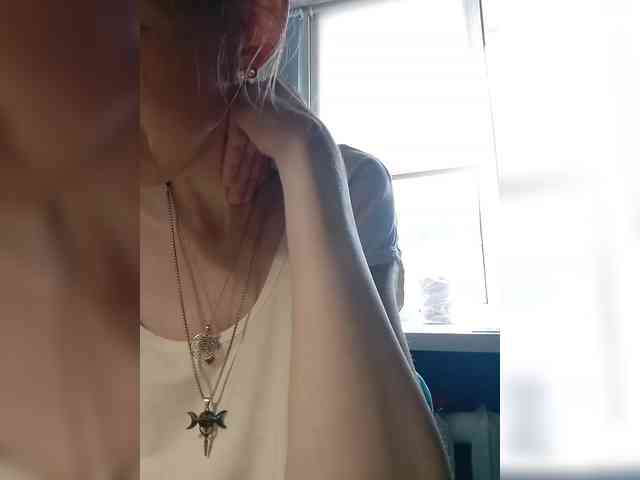 kiss_a webcam
