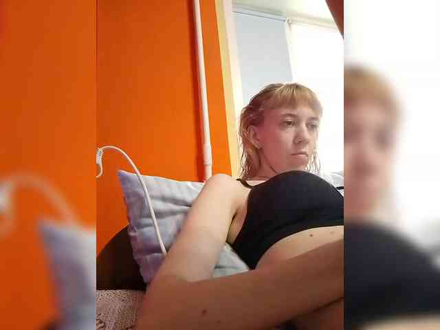 kiss_a webcam