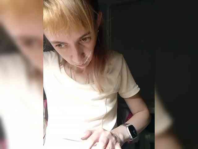 kiss_a webcam