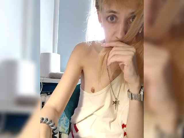kiss_a webcam