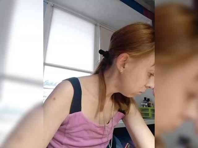 kiss_a webcam