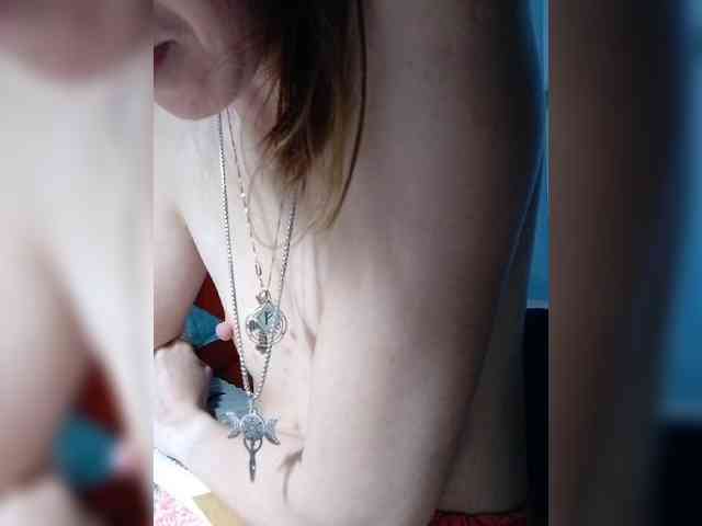 kiss_a webcam