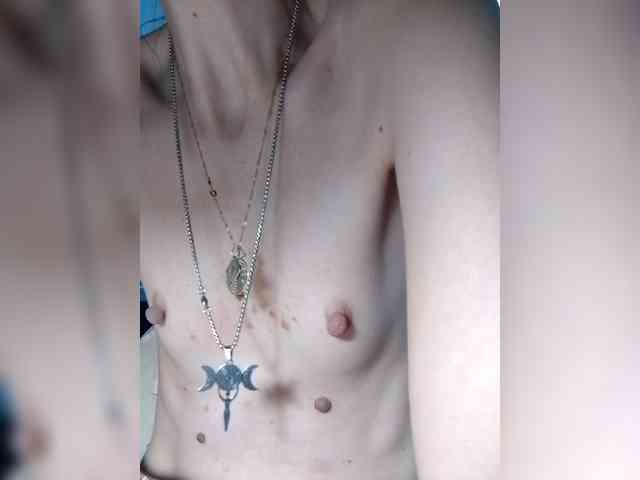 kiss_a webcam