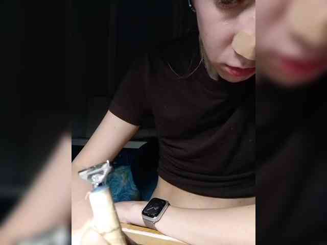 kiss_a webcam