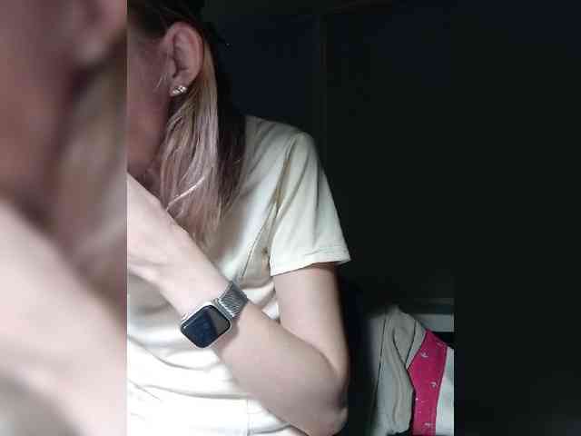kiss_a webcam
