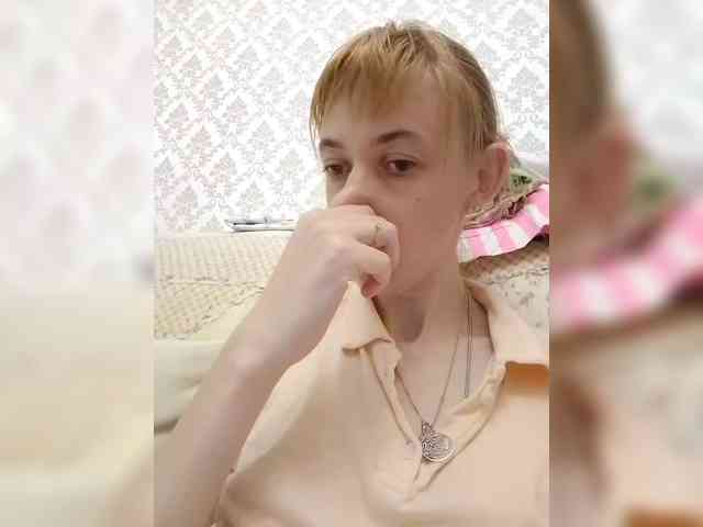 kiss_a webcam
