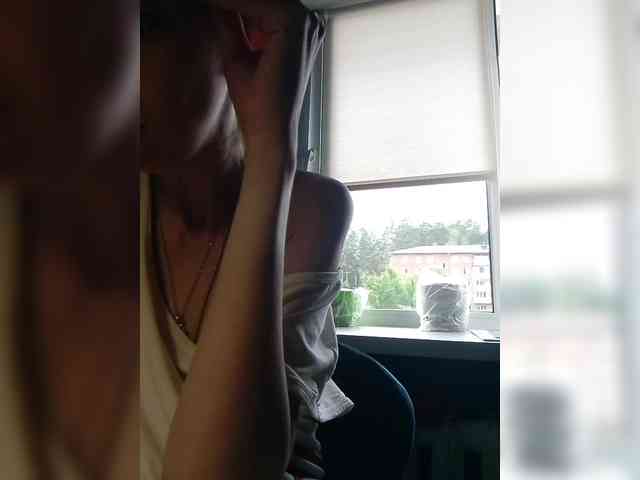 kiss_a webcam