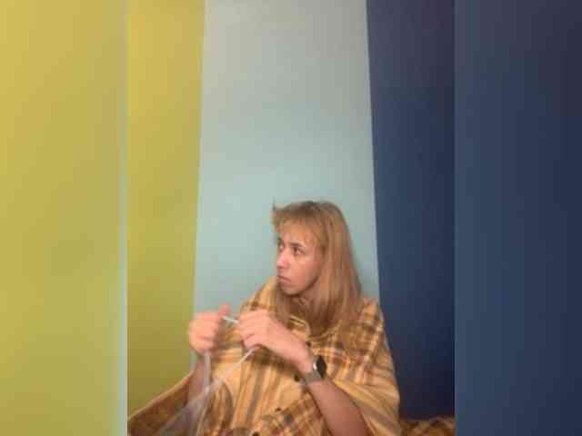 BonnieBlue_ webcam