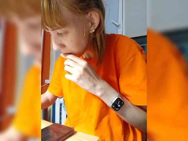 kiss_a webcam