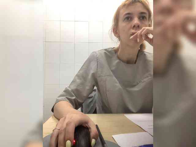 kiss_a webcam