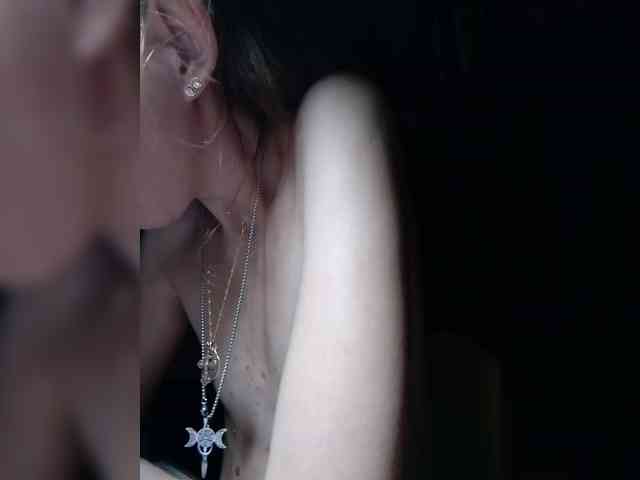 kiss_a webcam