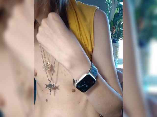BonnieBlue_ webcam