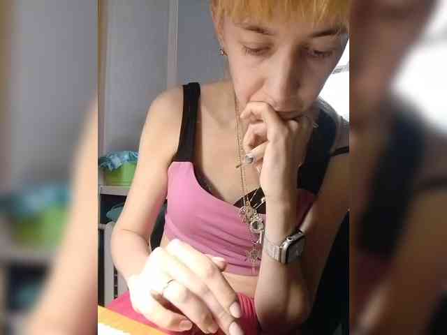 kiss_a webcam