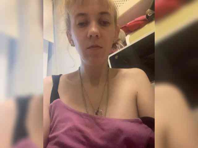 kiss_a webcam