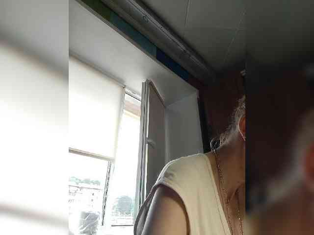 kiss_a webcam