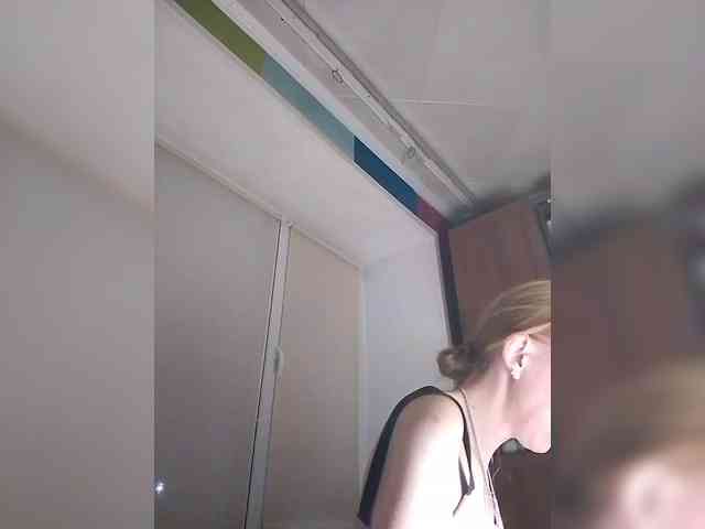 kiss_a webcam