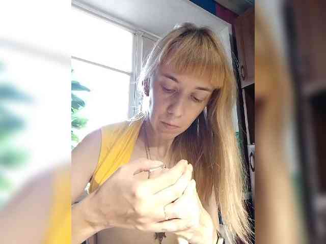 BonnieBlue_ webcam