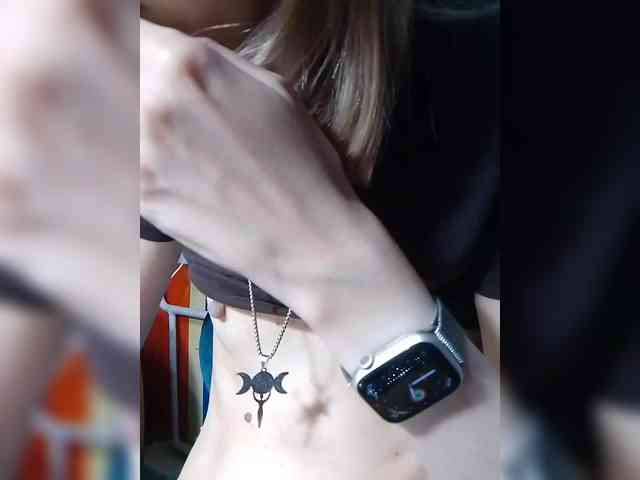 krohaalenaa Live Webcam on BongaCams