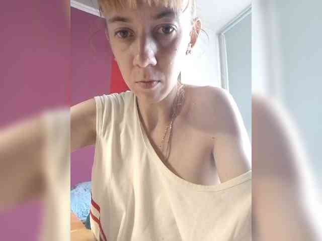 Kiss_a's cam show statistics and live stream