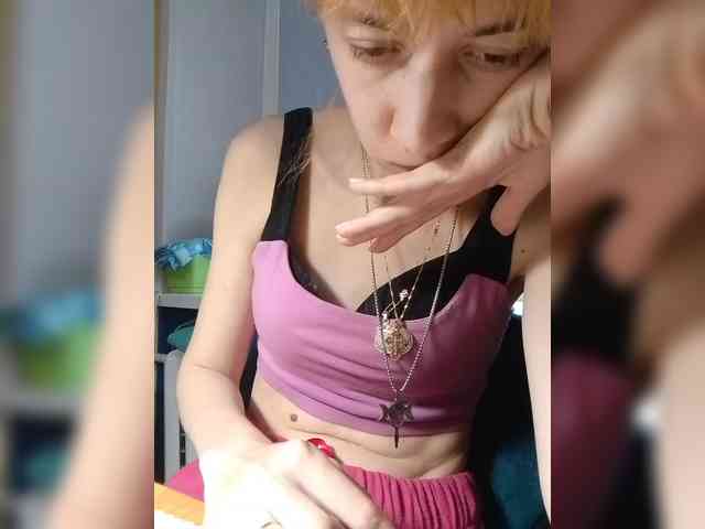 kiss_a webcam
