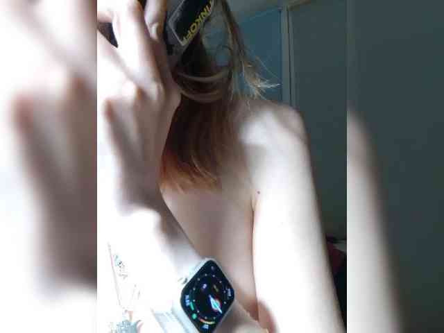 kiss_a webcam