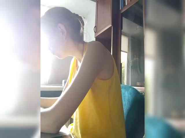 kiss_a webcam