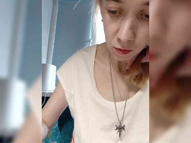 kiss_a webcam