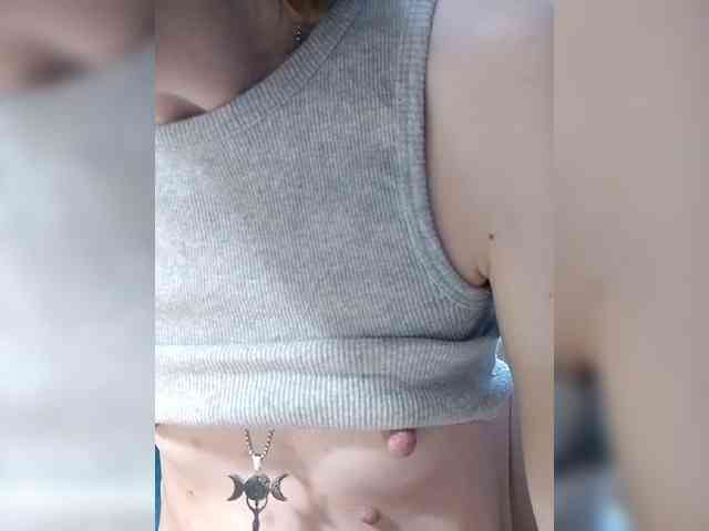 kiss_a webcam
