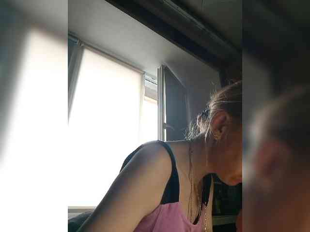 kiss_a webcam