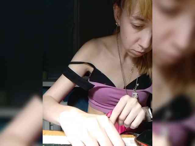 kiss_a webcam