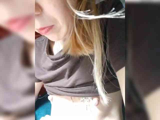 kiss_a webcam