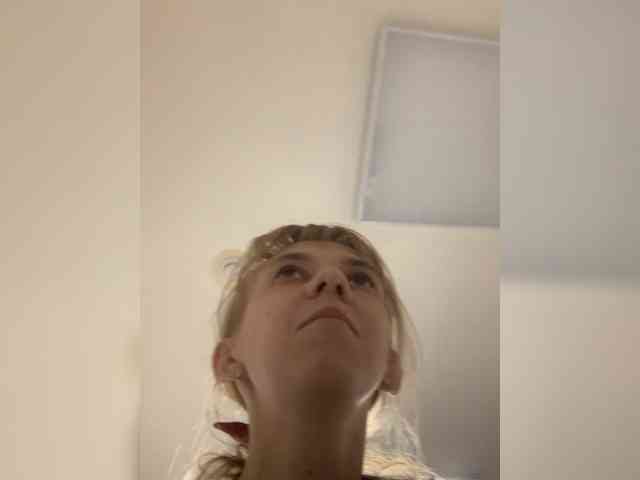 kiss_a webcam
