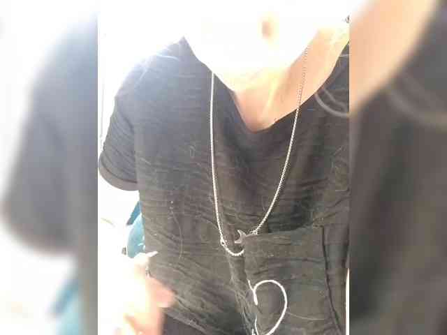 kiss_a webcam