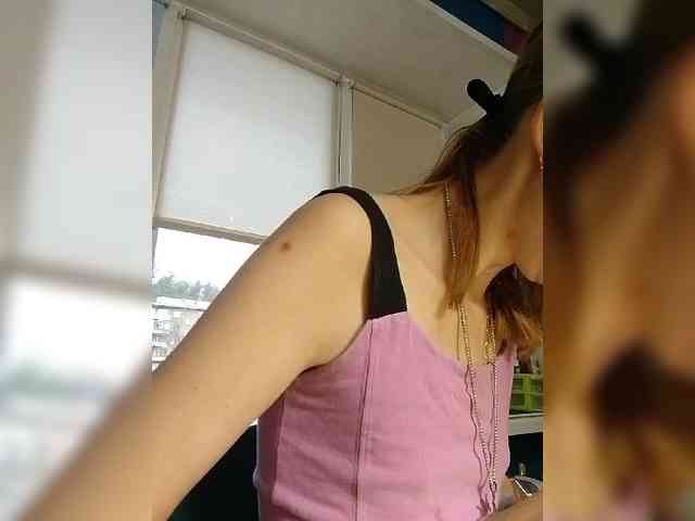kiss_a webcam