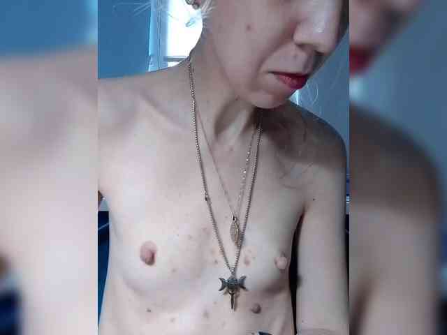 kiss_a webcam
