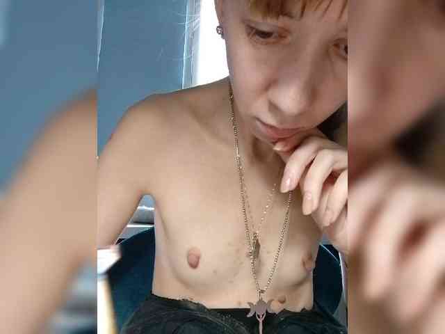 kiss_a webcam