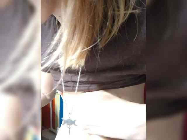 kiss_a webcam