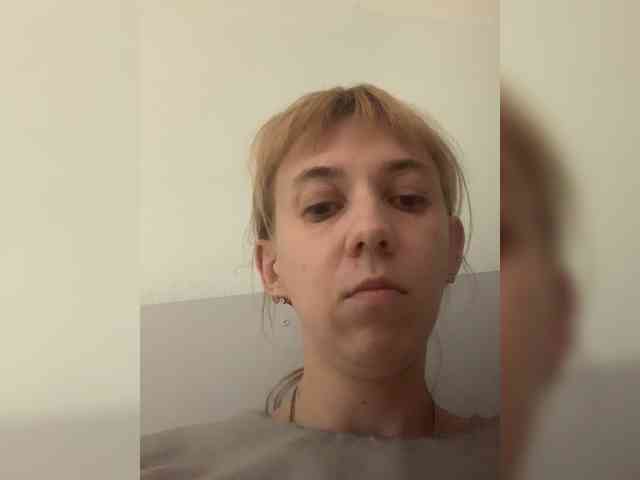 kiss_a webcam