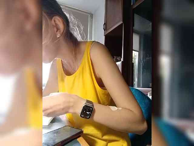 kiss_a webcam